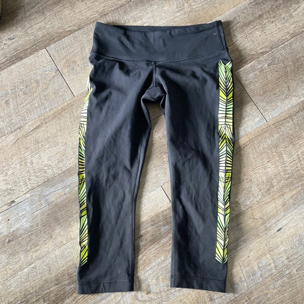 Lululemon cropped leggings